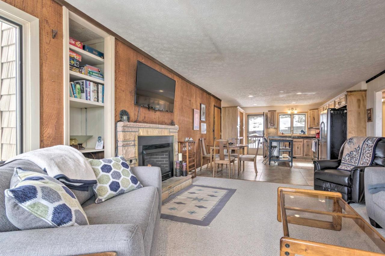 Vila Beech Mountain Retreat With Pool Access Near Slopes! Exteriér fotografie